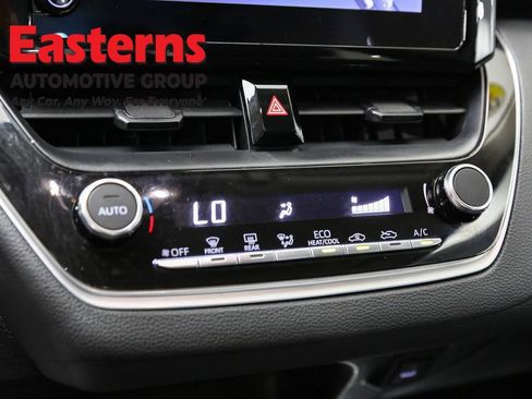 Used 2024 Toyota Corolla LE FWD image 20