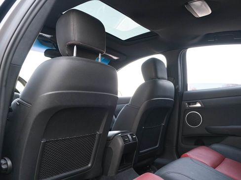 Used 2009 Pontiac G8 GT w/ Premium Package image 19