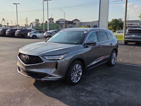 Certified 2023 Acura MDX w/ Advance Package AWD/4WD image 3