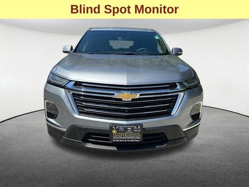 Certified 2023 Chevrolet Traverse LT w/ Rear Camera Mirror Package AWD/4WD image 5