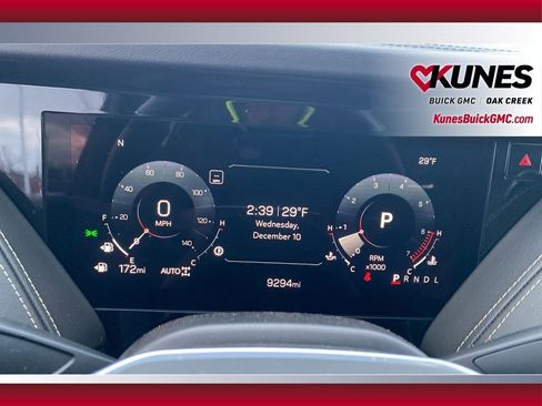 Used 2025 GMC Yukon Elevation w/ LPO, Floor Liner Package image 12