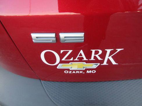 Used 2020 Ford Escape SE image 12