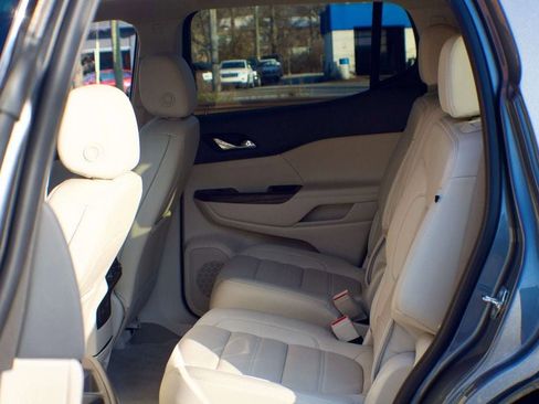 Used 2022 GMC Acadia Denali w/ Denali Ultimate Package image 43