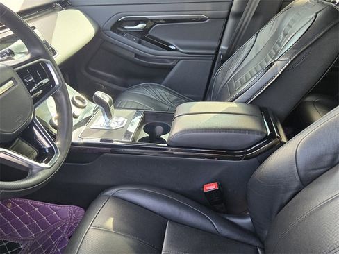 Used 2023 Land Rover Range Rover Evoque R-Dynamic S image 8