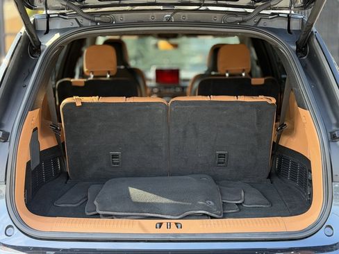 Used 2023 Lincoln Aviator Black Label image 18