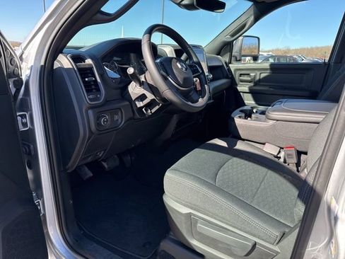 New 2026 RAM 2500 Tradesman AWD/4WD image 24