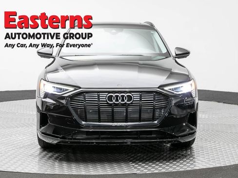 Used 2021 Audi e-tron Premium w/ Convenience Plus Package AWD/4WD image 2