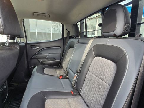 Used 2018 Chevrolet Colorado Z71 image 12