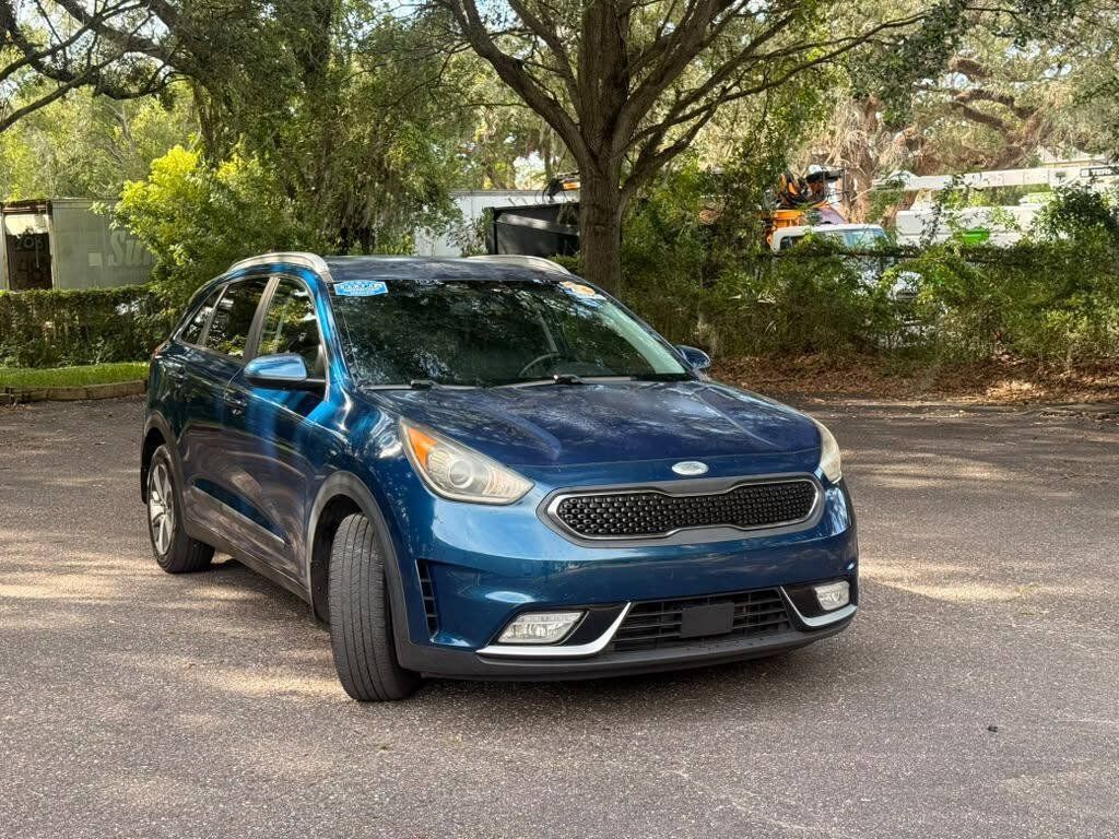 Used 2018 Kia Niro LX FWD image 3