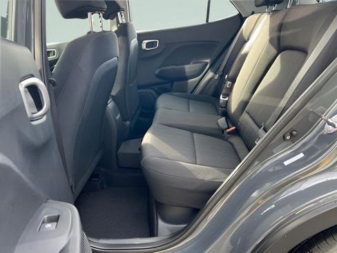 New 2026 Hyundai Venue SE FWD image 15