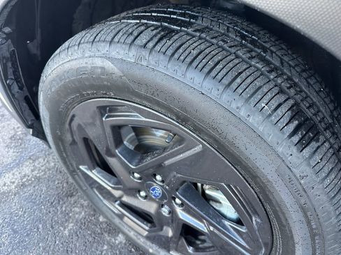 Certified 2025 Subaru Crosstrek 2.5i Sport w/ Crosstrek Mirror Package image 22