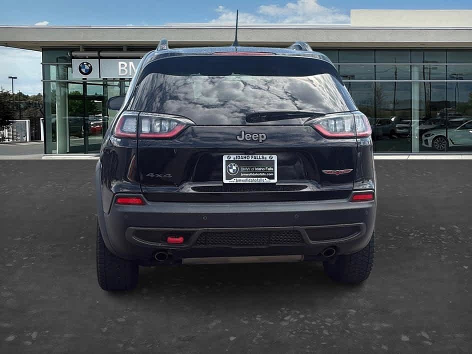 Used 2022 Jeep Cherokee Trailhawk w/ Premium Leather Package AWD/4WD image 6