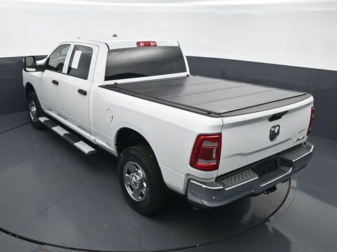 Used 2024 RAM 2500 Tradesman w/ Safety Group AWD/4WD image 17