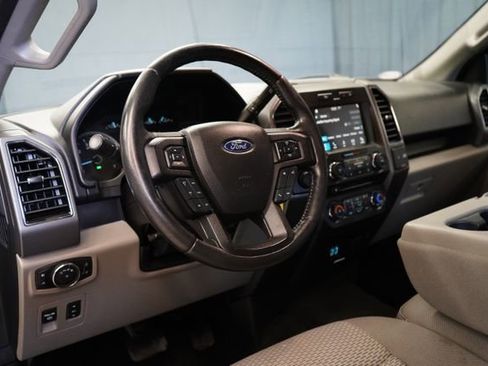 Used 2018 Ford F150 XLT w/ Equipment Group 302A Luxury AWD/4WD image 15