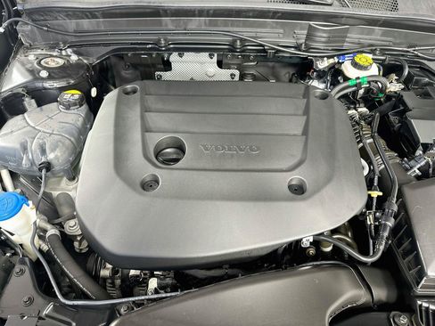 Used 2024 Volvo XC40 B5 Core w/ Protection Package Premier AWD/4WD image 36