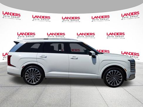 Used 2026 Hyundai Palisade Calligraphy AWD/4WD image 2