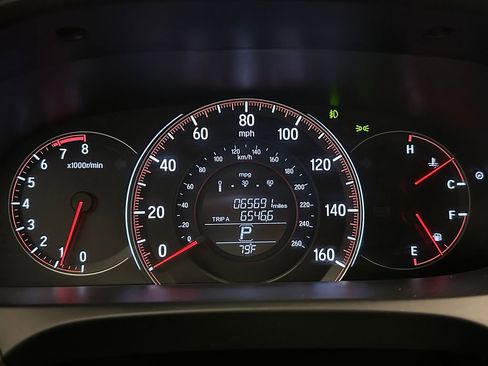 Used 2017 Honda Accord EX-L image 10