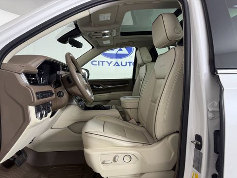 Used 2021 GMC Yukon XL Denali w/ Denali Ultimate Package image 21
