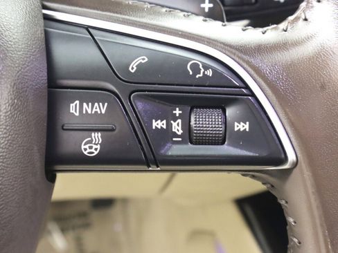 Used 2018 Audi Q7 3.0T Prestige w/ Prestige Package AWD/4WD image 13