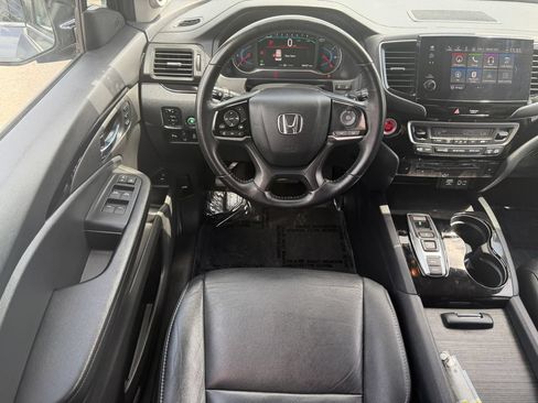 Used 2020 Honda Pilot Touring image 18