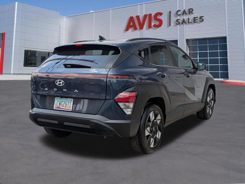 Used 2025 Hyundai Kona SEL FWD image 8