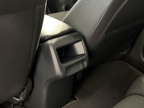 Used 2025 Honda HR-V Sport image 13