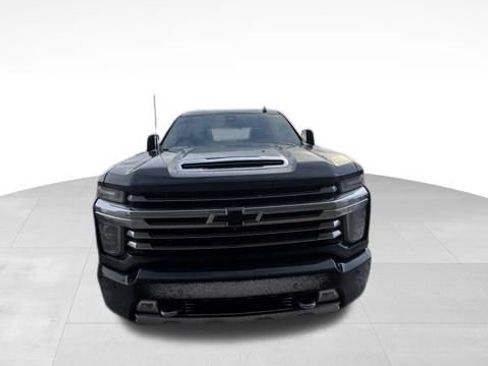Used 2020 Chevrolet Silverado 2500 High Country w/ Z71 Off-Road Package image 8