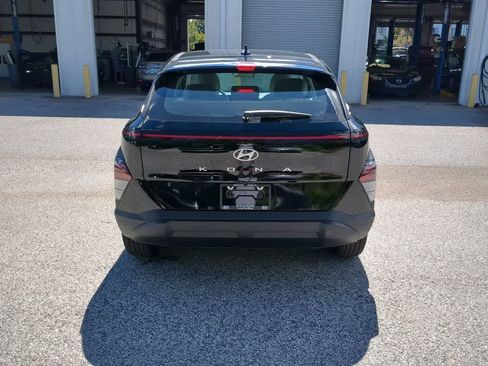 New 2026 Hyundai Kona SE FWD image 6