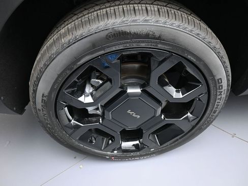 New 2025 Kia Sorento SX image 12