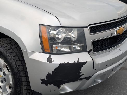 Used 2013 Chevrolet Tahoe LT AWD/4WD image 10