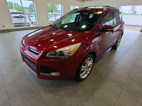 Used 2013 Ford Escape Titanium FWD image 1