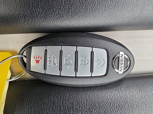 Used 2017 Nissan Murano SL w/ SL Technology Package AWD/4WD image 17