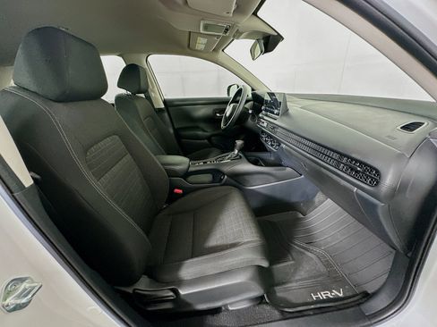 Used 2023 Honda HR-V LX image 28