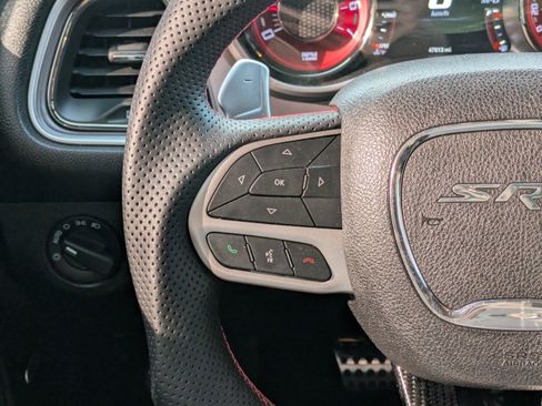 Used 2019 Dodge Challenger SRT Hellcat image 13