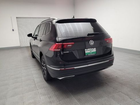 Used 2021 Volkswagen Tiguan SE FWD image 6