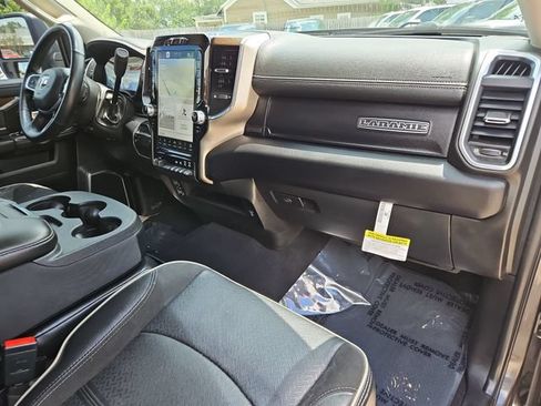 Used 2024 RAM 2500 Laramie w/ Safety Group AWD/4WD image 29