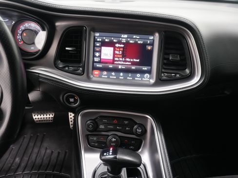 Used 2020 Dodge Challenger R/T Scat Pack w/ Shaker Package RWD image 20