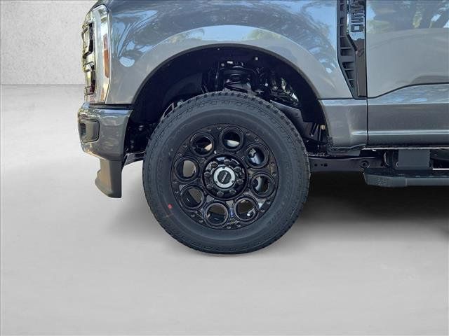 New 2027 Ford F250 XLT w/ XLT Premium Package AWD/4WD image 10