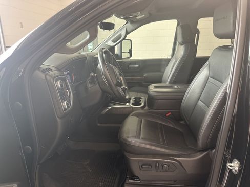 Used 2022 GMC Sierra 2500 Denali w/ Technology Package AWD/4WD image 9
