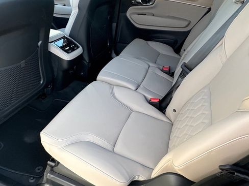 New 2026 Volvo XC90 B6 Plus w/ Protection Package Premier image 22