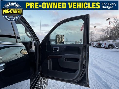 Used 2016 GMC Sierra 2500 SLE w/ SLE Preferred Package image 37