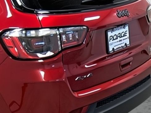 New 2026 Jeep Compass Latitude image 10