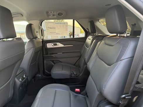 New 2026 Ford Explorer Active w/ Active Comfort Package AWD/4WD image 25