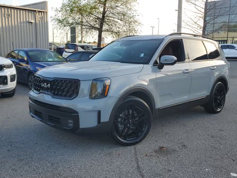 Certified 2024 Kia Telluride SX X-Line image 1