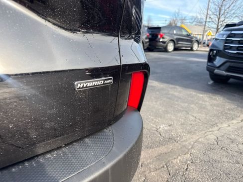 Used 2025 Ford Escape ST-Line Elite w/ Tech Pack #1 image 11