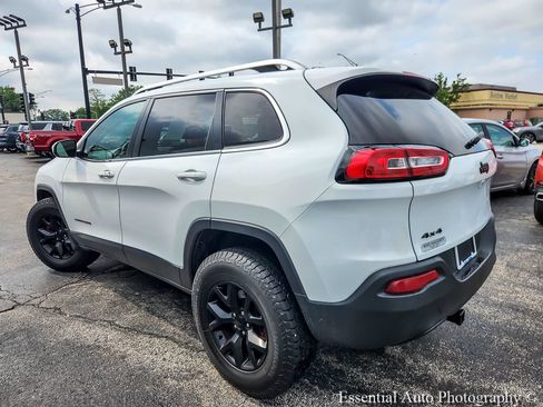 Used 2014 Jeep Cherokee Latitude w/ Comfort/Convenience Group AWD/4WD image 6