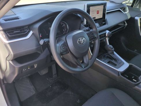 Used 2024 Toyota RAV4 LE image 10