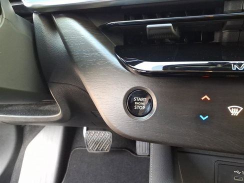 Used 2025 Nissan Murano SL image 9