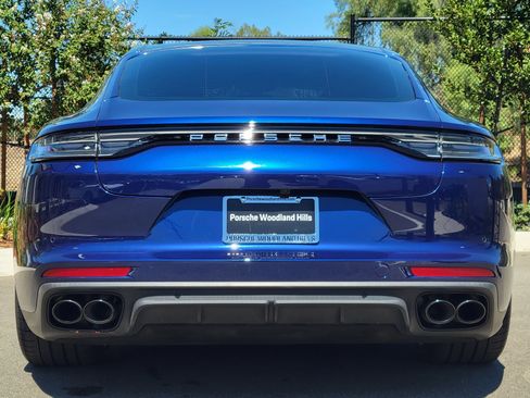 Used 2023 Porsche Panamera 4 Executive AWD/4WD image 6