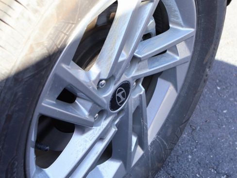 Certified 2025 Hyundai Tucson SE image 24